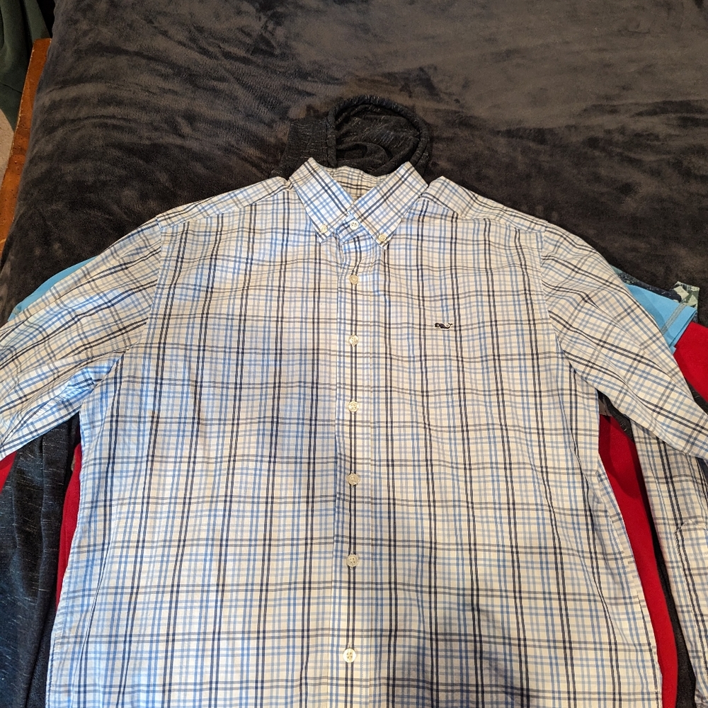 Vineyard Vines Dress Shirt Medium